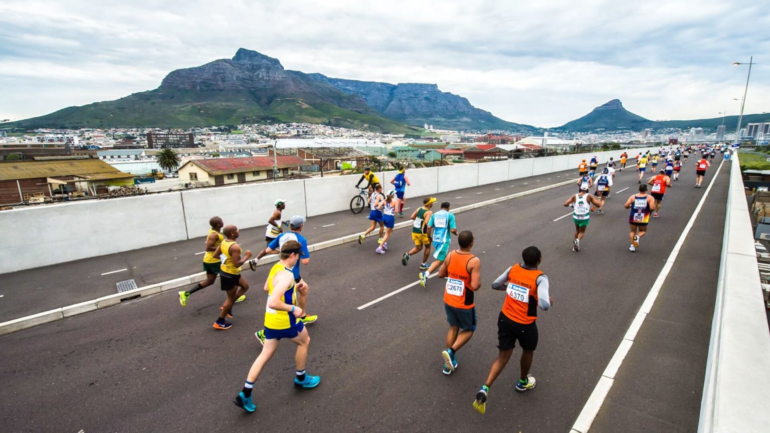 Cape Town Marathon Goes Green For The Majors